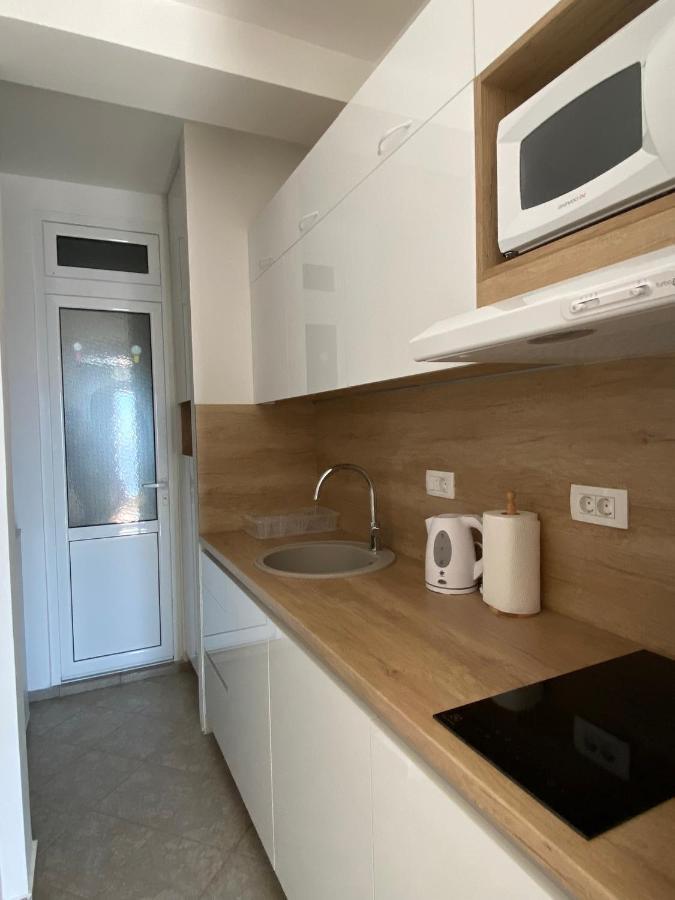 Acacia Apartmani Sutomore Esterno foto